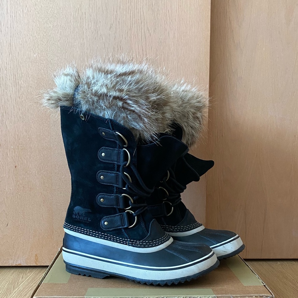 Sorel Joan Of Arctic Faux Fur Waterproof Snow Boot (8.5 W)
